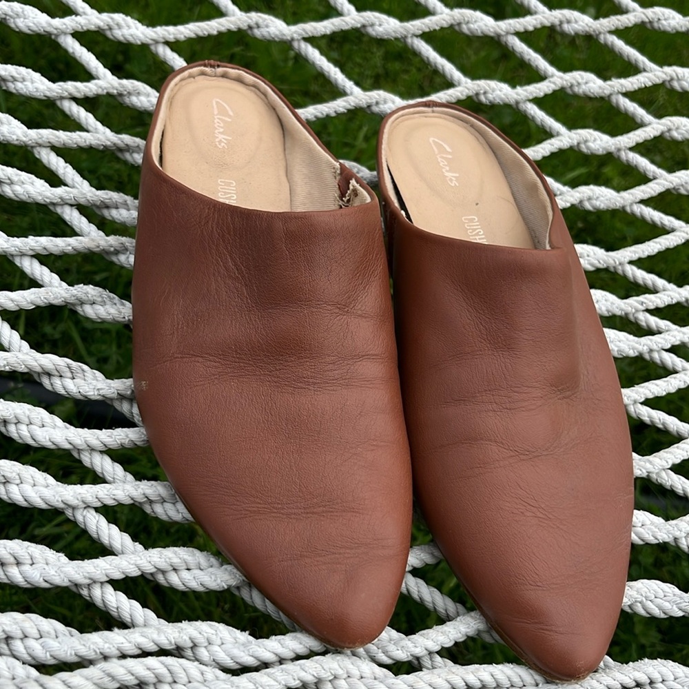 Clarks Sense Beau SlipOn- Brown Leather